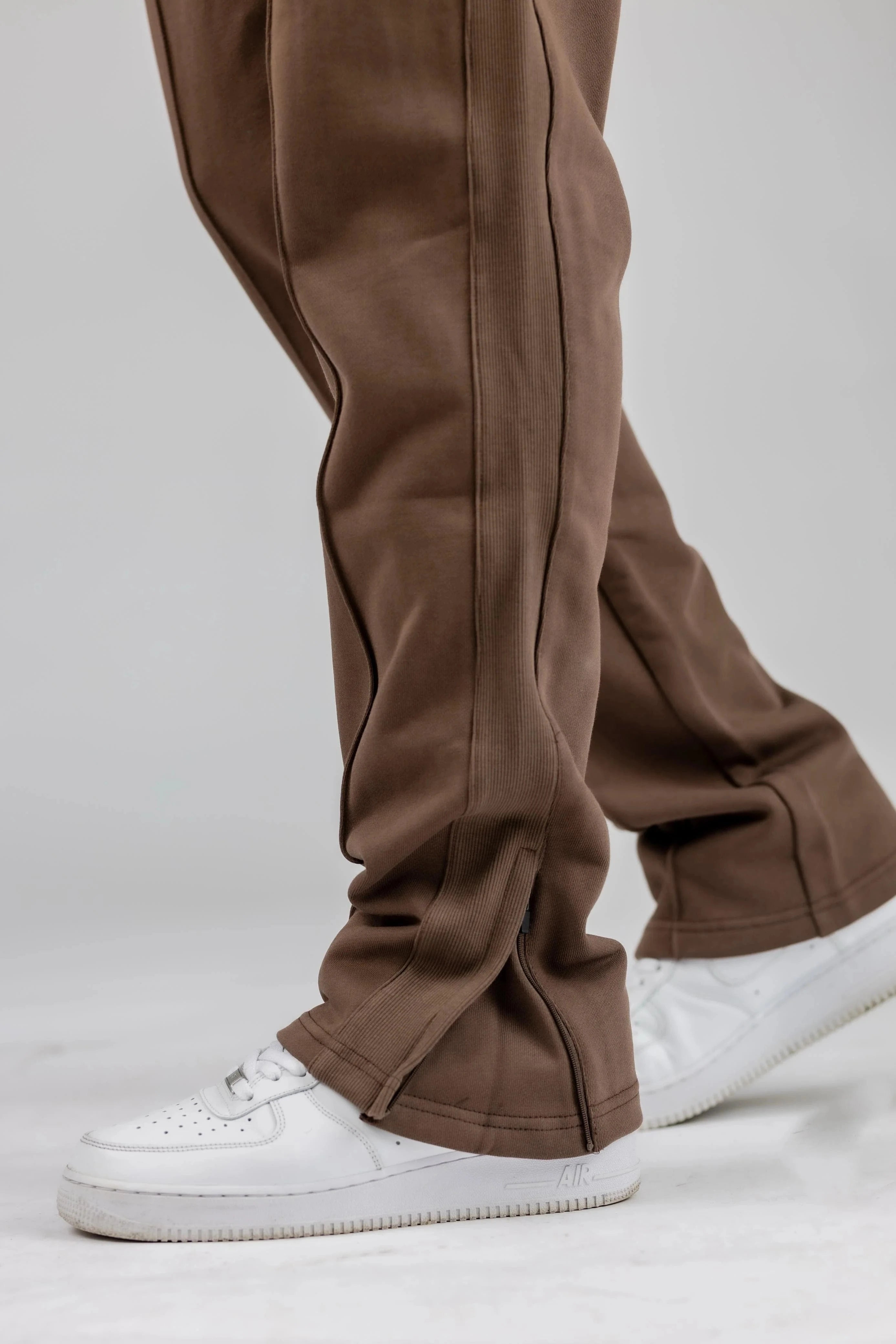 Opulent Apparel Clothing Studio Archive Sweatpants - Cocoa